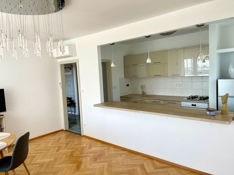 Arenda 2-komnatnaya, 2-komnatnaya, Palisády, Bratislava - Staré Mesto,
