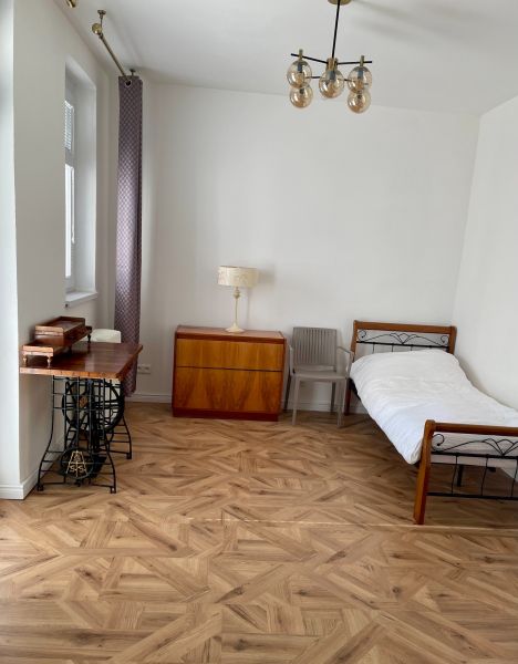 Arenda 3-komnatnaya, 3-komnatnaya, Hlboká cesta, Bratislava - Staré Me
