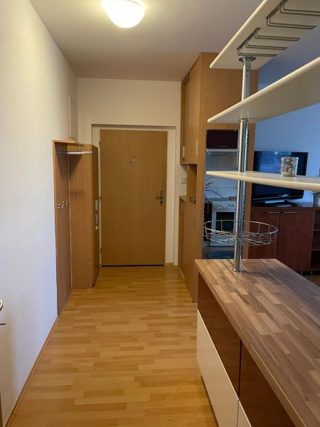 Arenda 2-komnatnaya, 2-komnatnaya, Štefánika, Senec, Slovakia