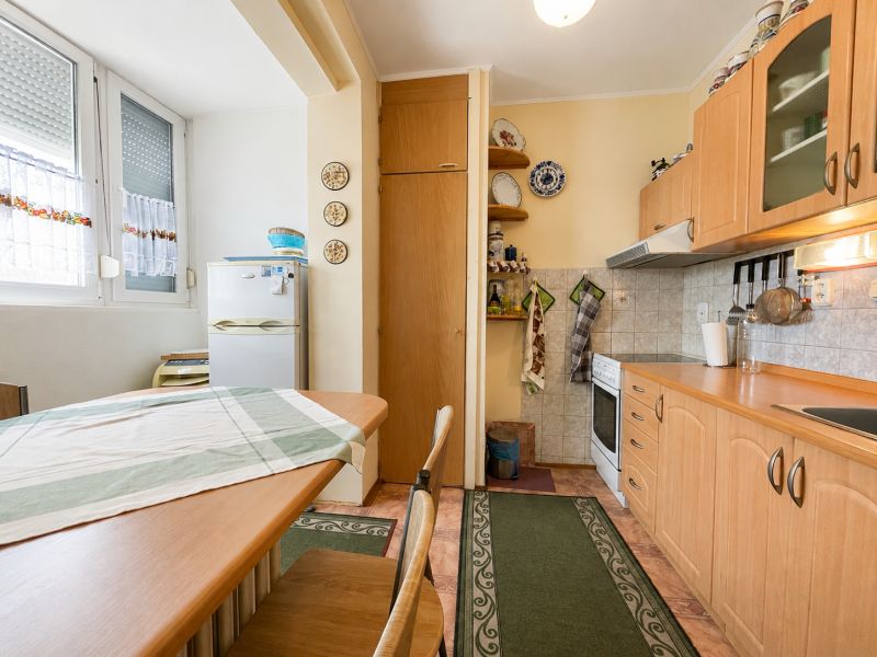 Prodazha 1-komnatnaya, 1-komnatnaya, Hany Meličkovej, Bratislava - Kar
