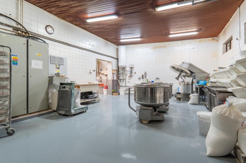 Prodazha Torgovye-pomeshchenija, Torgovye-pomeshchenija, Koniarekova, 