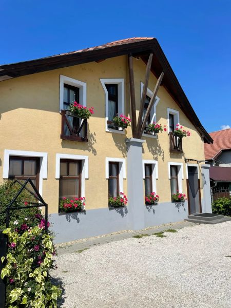 Prodazha CHastnye-doma, CHastnye-doma, Senec, Slovakia