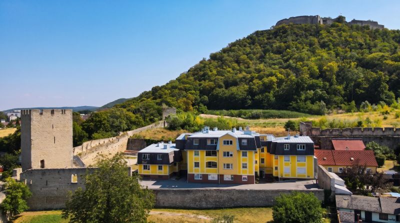 Prodazha 4-komnatnaya, 4-komnatnaya, Babenbergerstraße, Bruck an der L