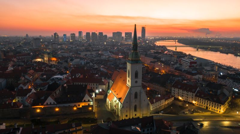 Эксклюзивная 3-комнатная квартира в центре Братиславы