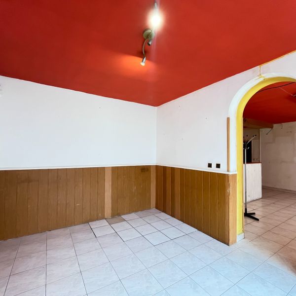 Prodazha Torgovye-pomeshchenija, Torgovye-pomeshchenija, Mocartova, Br