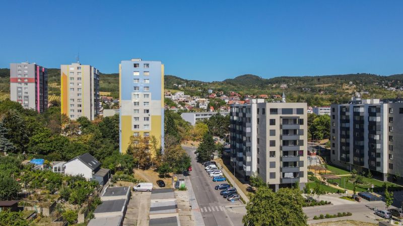 Prodazha 3-komnatnaya, 3-komnatnaya, Sadmelijská, Bratislava - Rača, S