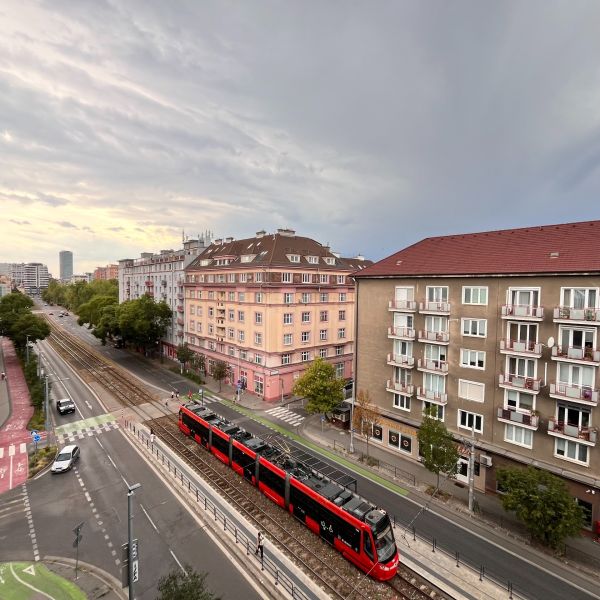 Arenda 3-komnatnaya, 3-komnatnaya, Račianska, Bratislava - Nové Mesto,