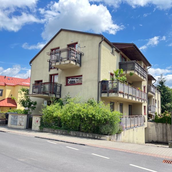Prodazha 3-komnatnaya, 3-komnatnaya, Kollárova, Banská Bystrica, Slova