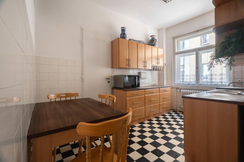 Prodazha 4-komnatnaya, 4-komnatnaya, Gorkého, Bratislava - Staré Mesto