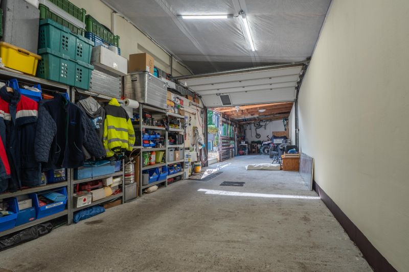 Prodazha CHastnye-doma, CHastnye-doma, Žihľavová, Bratislava - Vrakuňa