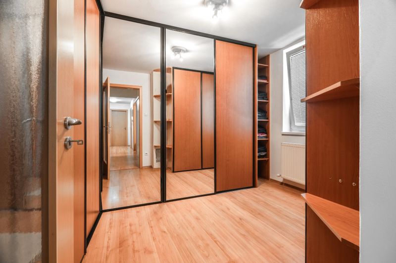 Prodazha CHastnye-doma, CHastnye-doma, Žihľavová, Bratislava - Vrakuňa