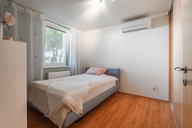Prodazha CHastnye-doma, CHastnye-doma, Žihľavová, Bratislava - Vrakuňa