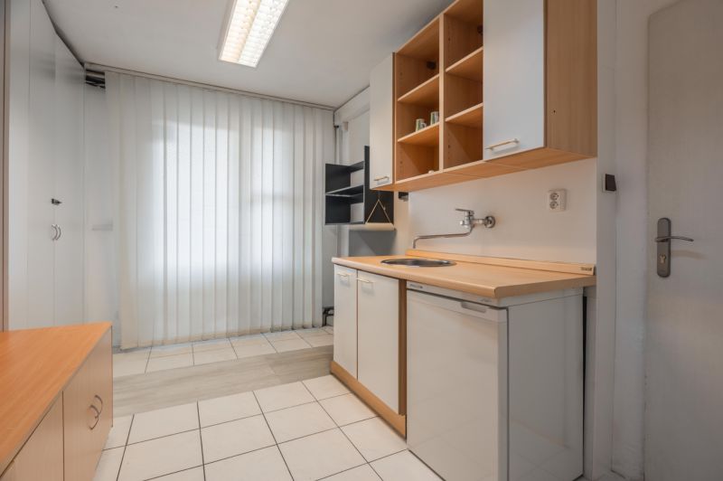Arenda Ofisy, Ofisy, Borekova, Bratislava - Podunajské Biskupice, Slov