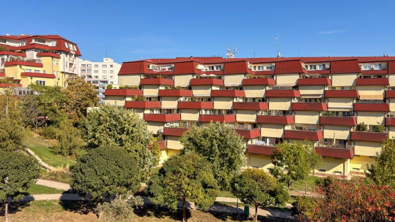 Arenda 4-komnatnaya, 4-komnatnaya, KRESÁNKOV, Bratislava - Karlova Ves