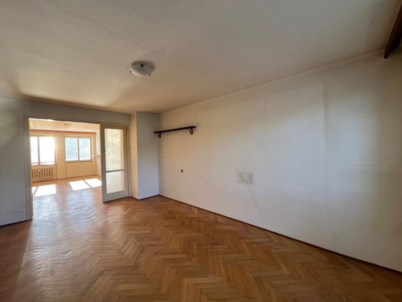 Prodazha 3-komnatnaya, 3-komnatnaya, Travská cesta, Bratislava - Ružin