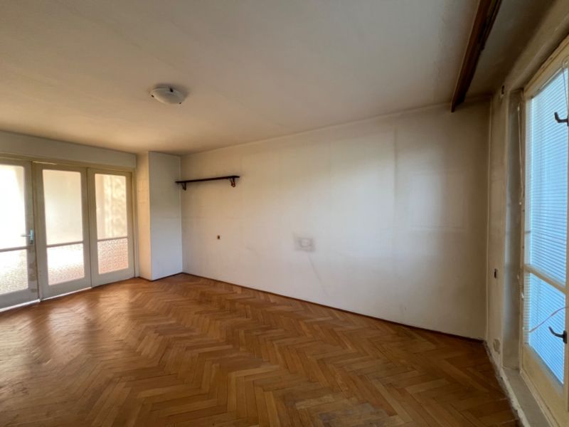 Prodazha 3-komnatnaya, 3-komnatnaya, Travská cesta, Bratislava - Ružin