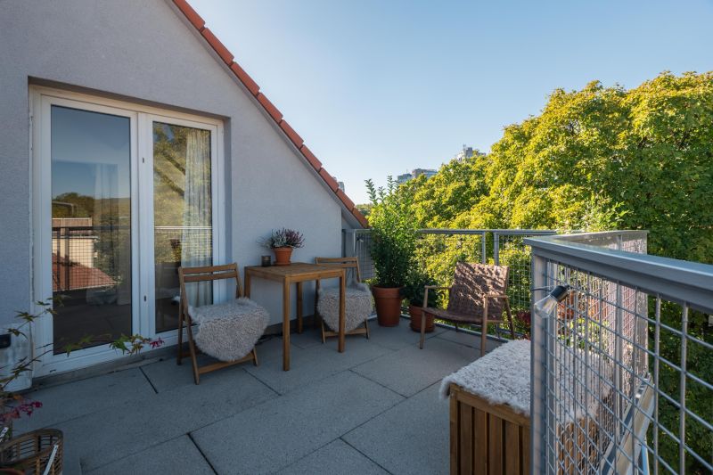 Prodazha 3-komnatnaya, 3-komnatnaya, Svätoplukova, Bratislava - Ružino