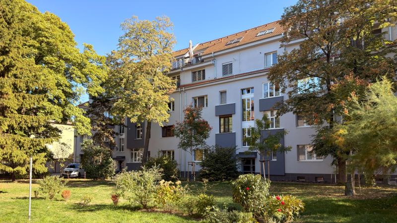 Prodazha 3-komnatnaya, 3-komnatnaya, Svätoplukova, Bratislava - Ružino