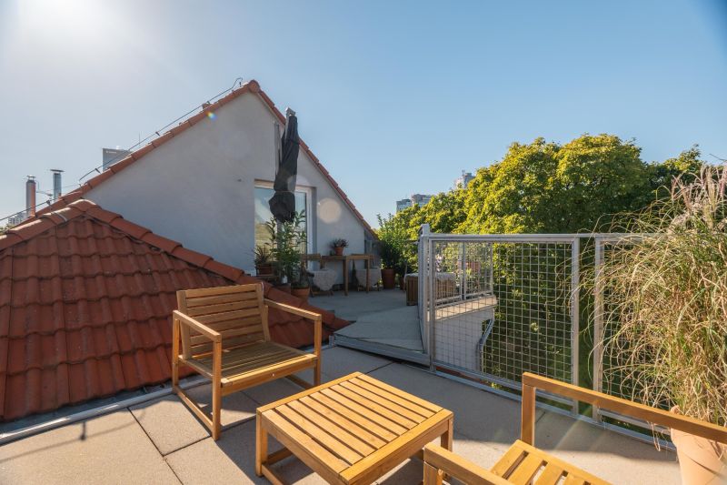 Prodazha 3-komnatnaya, 3-komnatnaya, Svätoplukova, Bratislava - Ružino